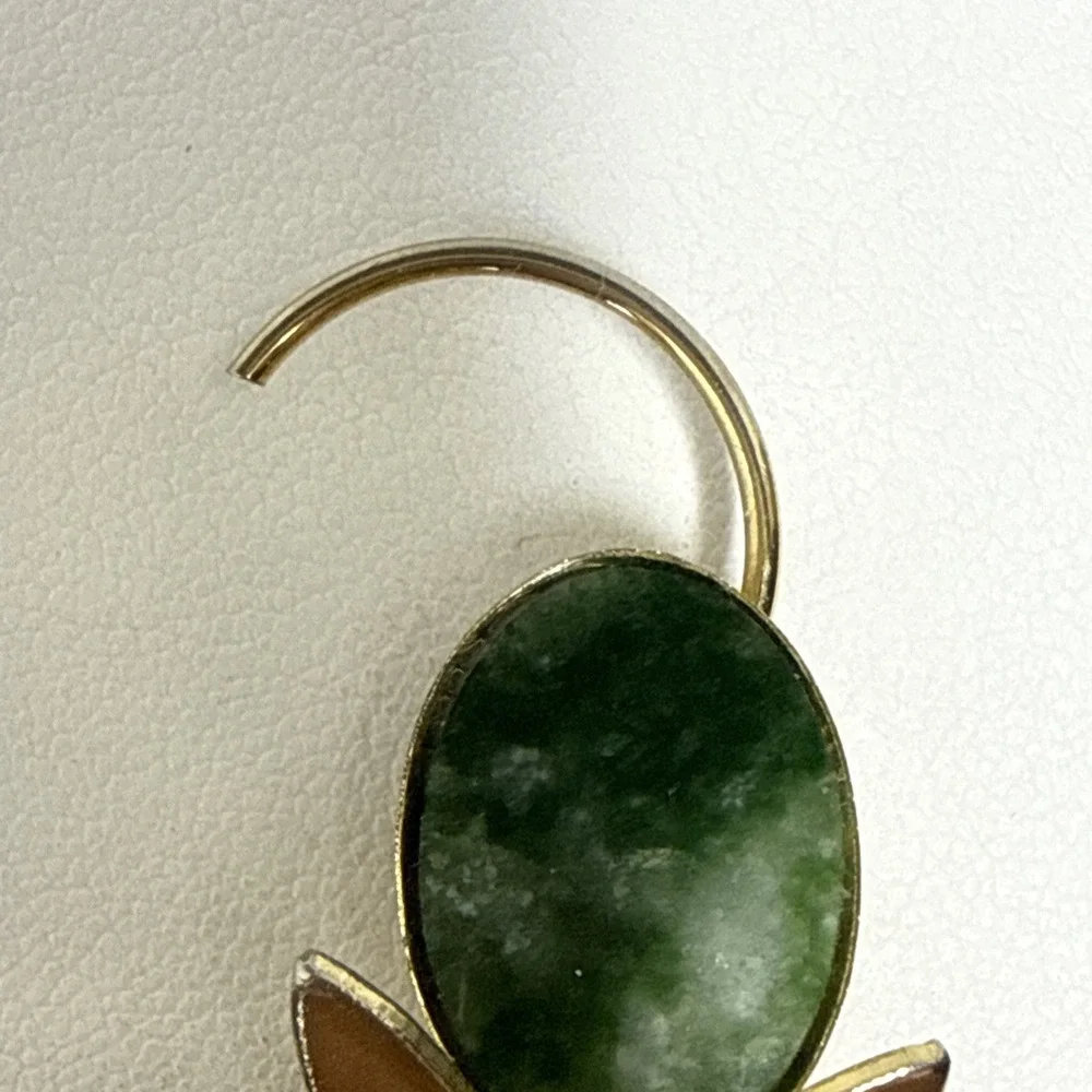 Vtg Green Cabacheon Rhinestone Figural Mouse Brooch Pin Gold Tone MCM 1623